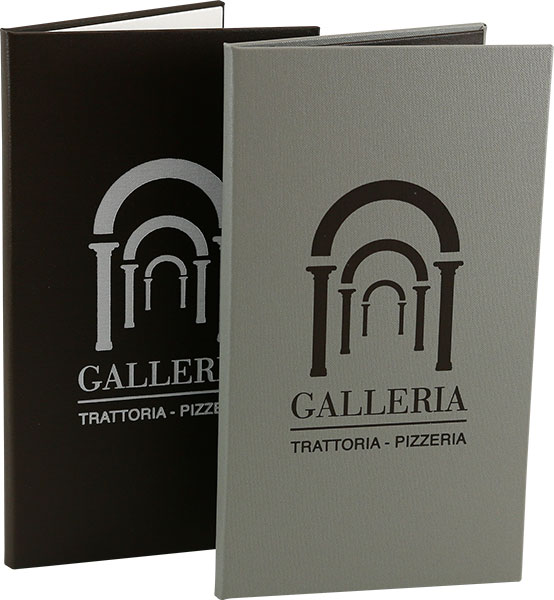 Trattoria Galleria mit Rechnungsmappen, Speisekarten Zwiebel, Logo, Logo Position Mitte, Heißfolienprägung