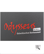 Zweifarbige Logo Prägung Odysseus by Nikos