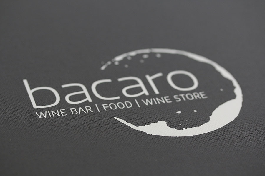 Bacaro Winebar mit Logo