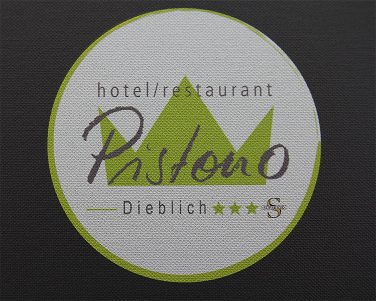 Hotel Pistono mit Logo, Digitaldruck